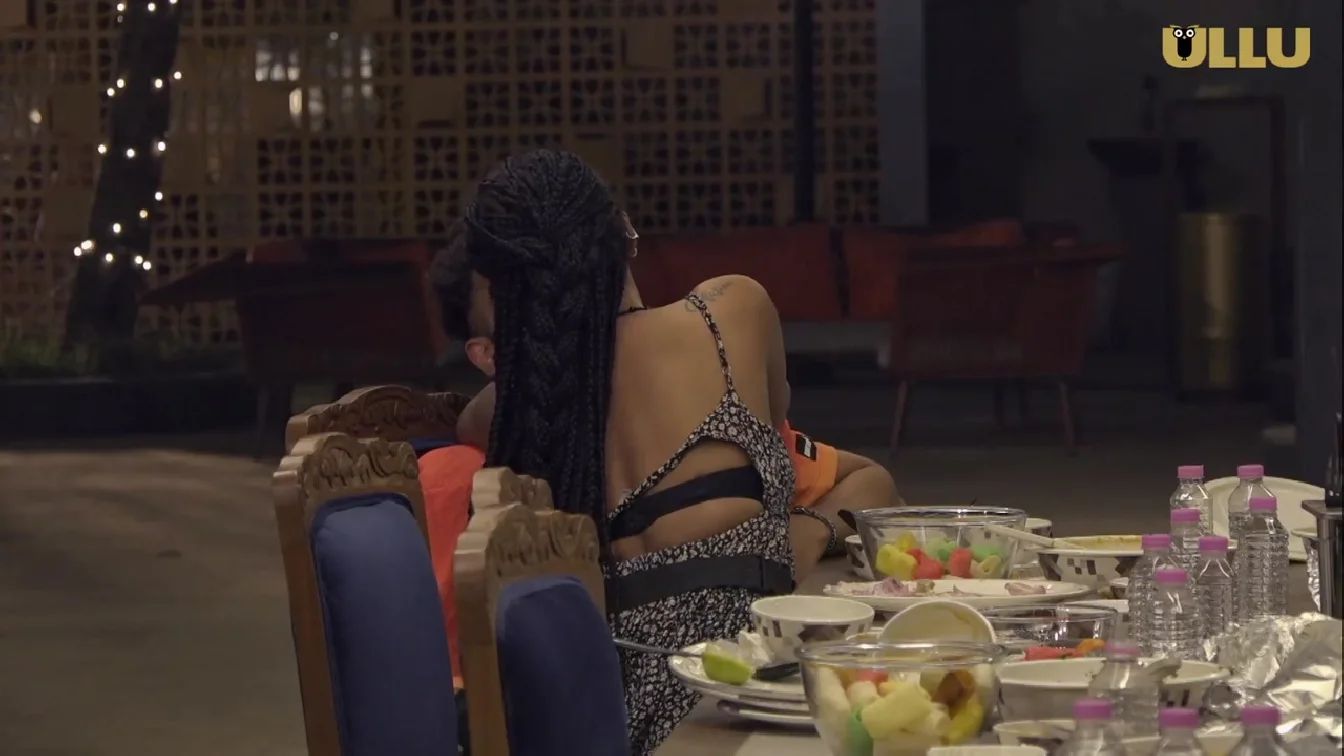 Preview of House Arrest S01 E12 ULLU